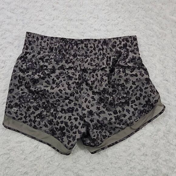 Athleta Womens XS Printed Mesh Racer Run Short Grey and Black Leopard Print 4" - Picture 5 of 10